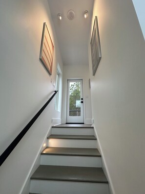 Interior - Private Waterfront Luxury on Topsail Sound 6BR 6BA Modern Retreat (Hampstead)