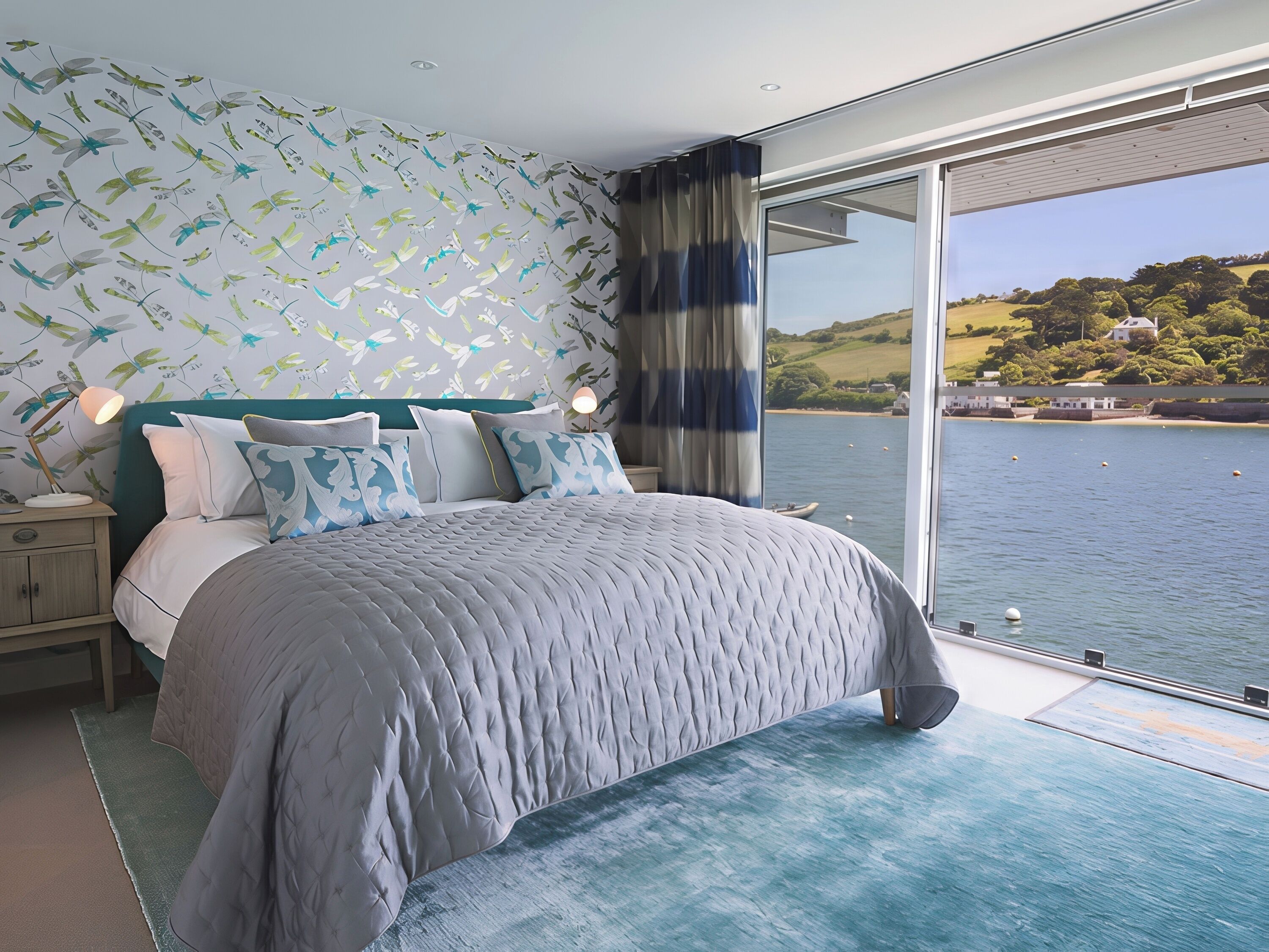 4 bedrooms, individually decorated, individually furnished, free WiFi