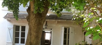 House with courtyard and garden