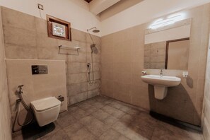 Superior Double Room, Patio, Pool View | Bathroom | Shower, towels, soap, shampoo - SeethaRama Beach Hotel (Beruwala)