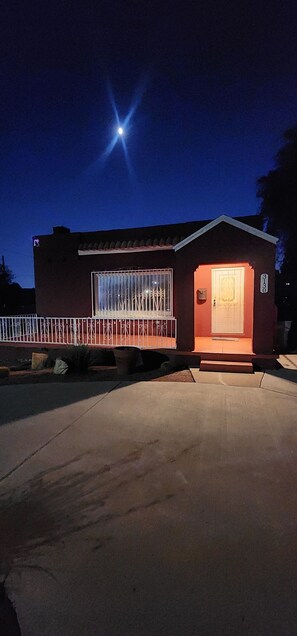 Unclassified image, 2 of 30, button - Pergola Retreat/Prime Central Location (El Paso)