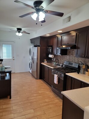 Unclassified image, 4 of 30, button - Pergola Retreat/Prime Central Location (El Paso)