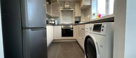 Mikrobølgeovn og ovn