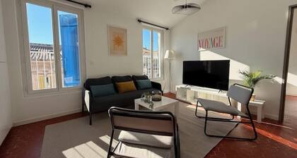 Charmant et lumineux T3/T4 au cĆur de la Provence, Ă deux pas de tout.