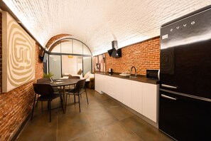 2 bedrooms - M Dfe11si Elegante Piso de dos Dormitorios en e (Madrid)