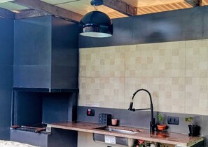 Microwave, stovetop