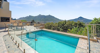 Houtbay Hilltop Villa