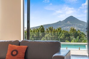 House (3 Bedrooms) | Interior - Houtbay Hilltop Villa (Cape Town)