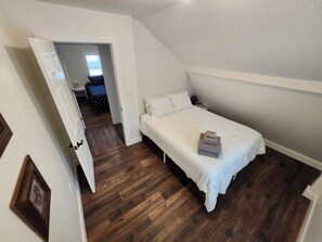 3 habitaciones, wifi gratis y ropa de cama 