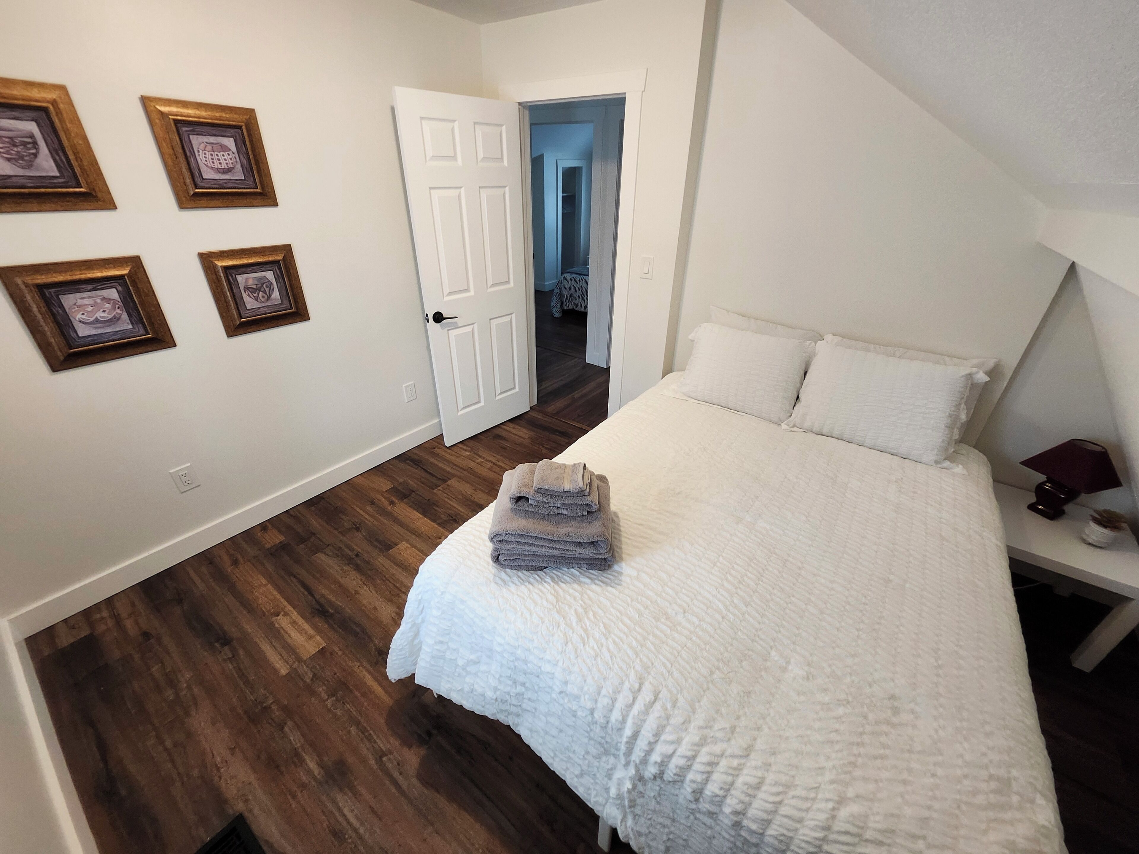 3 chambres, Wi-Fi gratuit, draps fournis