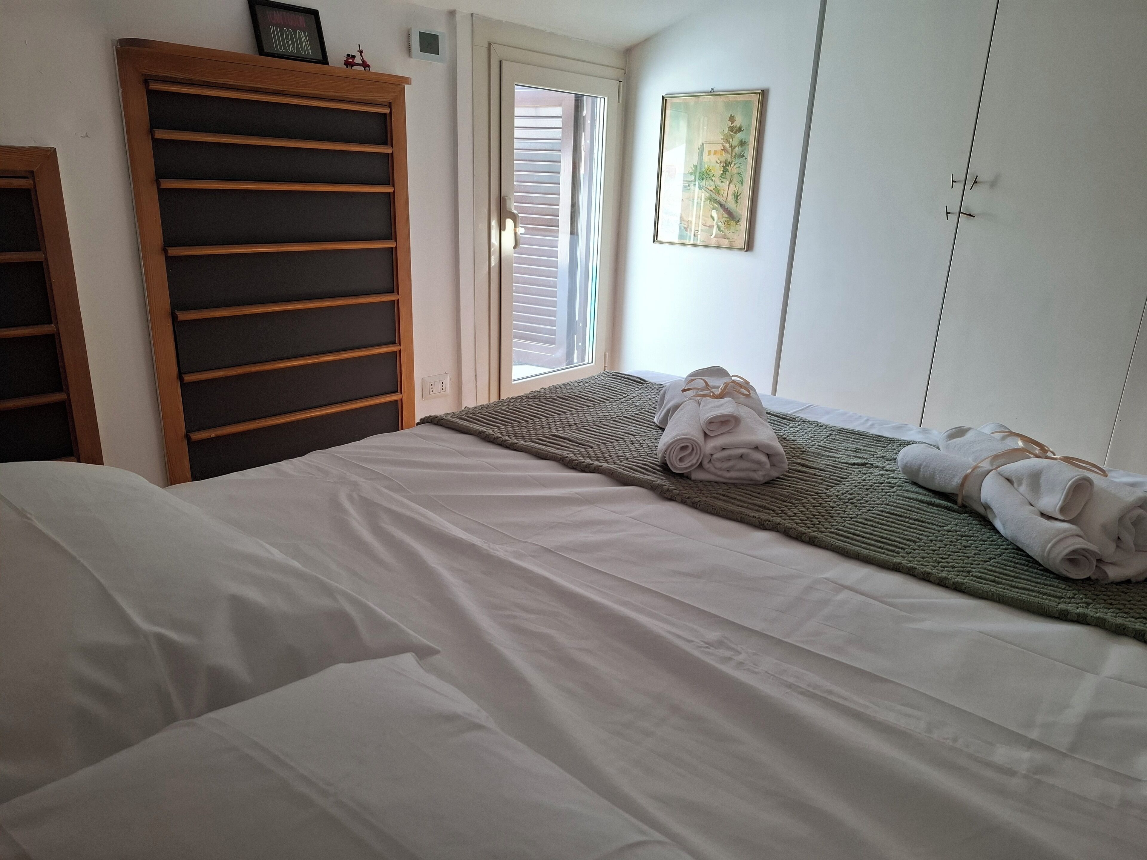 Bügeleisen/Bügelbrett, WLAN, Bettwäsche