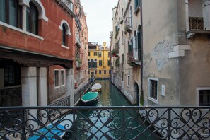 Facciata della struttura