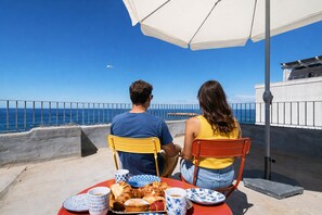 Outdoor dining - AquaMarine by Vivimy (Gallipoli)