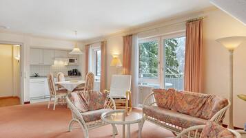 Fernseher, Videospiele, Stereoanlage