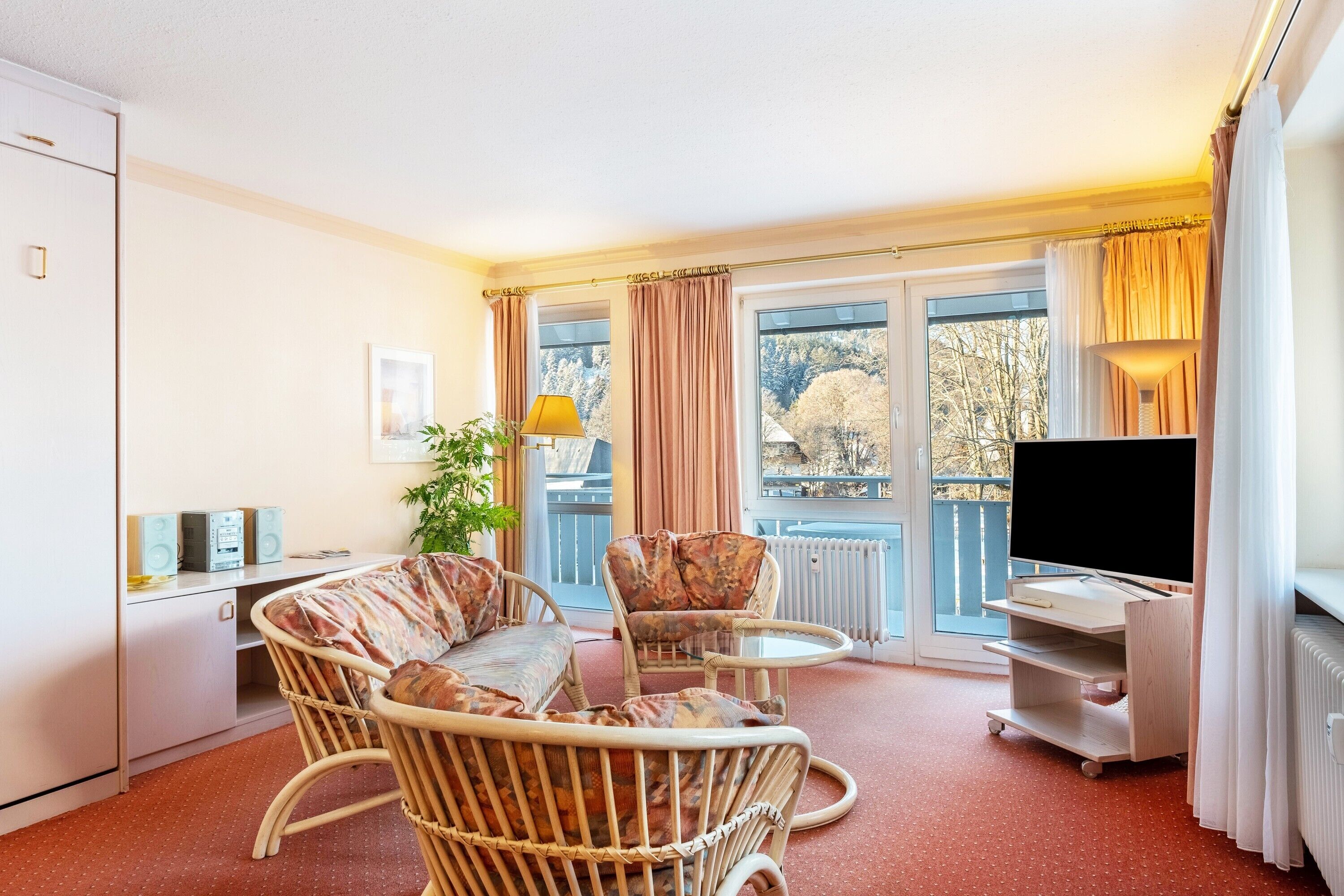 Fernseher, Videospiele, Stereoanlage