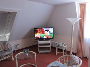 TV, video games, stereo - Apartment '9' with Wi-Fi (Hinterzarten)
