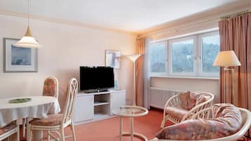 TV, video games, stereo