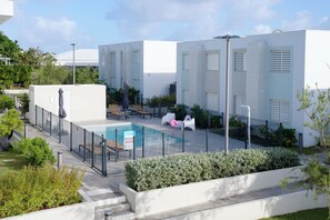 Pool - Charming 1-bedroom apartment with AC in Saint-François (Saint-François)