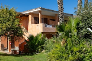 Exterior - Calm Escape in Seaside Resort (Palau)