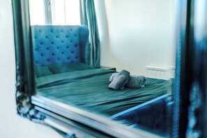 Room amenity - Modern 1 Bed - Close to City Centre (Manchester)