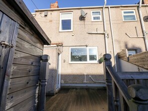 Exterior - 16 Salvin Terrace (Stockton-on-Tees)