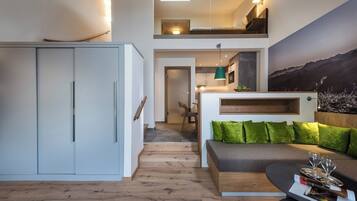 Apartemen Standar, 2 kamar tidur, balkon, pemandangan gunung | Area keluarga