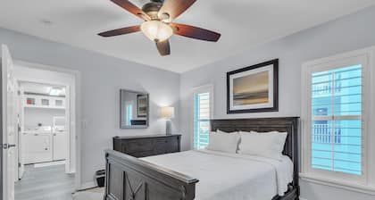 El Mar Townhome - Unit D