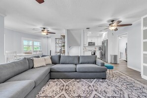 Hus, flere senger (El Mar Townhome - Unit D) | Oppholdsområde