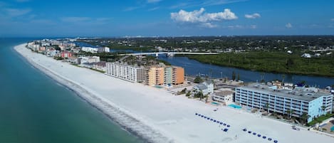 Casa, varias camas (El Mar Townhome - Unit D) | Playa