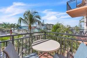 Condo, Multiple Beds (Madeira Bay Resort II - 314) | Outdoor dining - Madeira Bay Resort II - 314 (Madeira Beach)