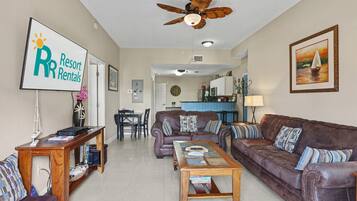 Condo, Multiple Beds (Madeira Bay Resort II - 314) | Living area