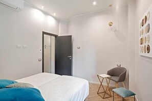 Camera doppia - NO Cucina | Blackout drapes, iron/ironing board, free WiFi