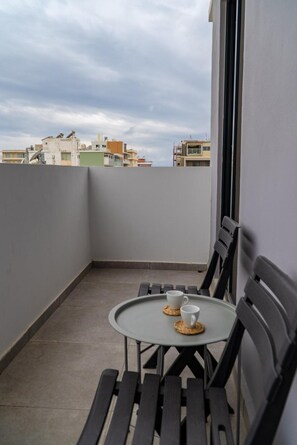 Terrace/patio - Apartment 'Superior' with Sea View, Wi-Fi and Air Conditioning (Ρόδος)