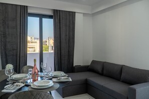 Dining - Apartment 'Superior' with Sea View, Wi-Fi and Air Conditioning (Ρόδος)