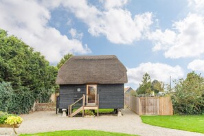 Exterior - The Granary, Preston, Kent (Preston)