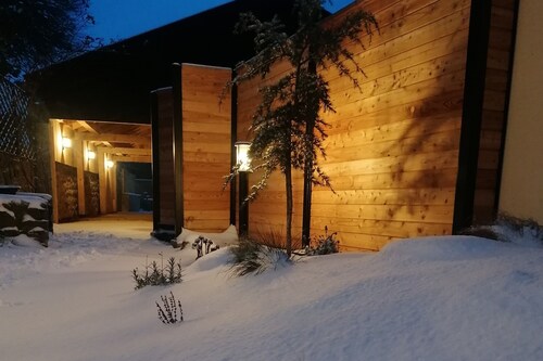 Bayerwald Chalet Liebenstein - Luxuschalet mit Sauna, Hot Pot, Ruhe und bayerischer Gemütlichkeit.