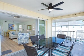 House, Multiple Beds (The Sandy Seahorse) | Outdoor dining - The Sandy Seahorse (Fort Myers Beach)