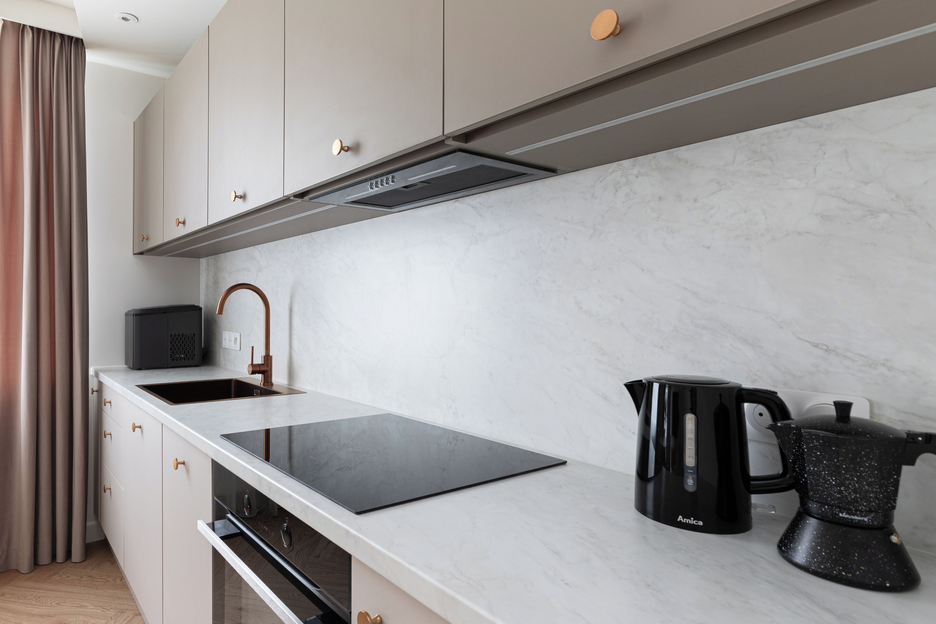 Apartment, Balcony | Living area