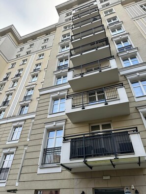 Huoneisto, parveke | Kylpyhuone