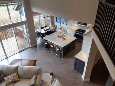 Luxury Condo for 4 month Summer Rental on Golf Course