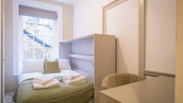 Iron/ironing board, free WiFi