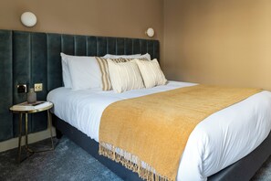 Apartament, vistes a la ciutat | Planxa i posts de planxar i wifi gratuïta 