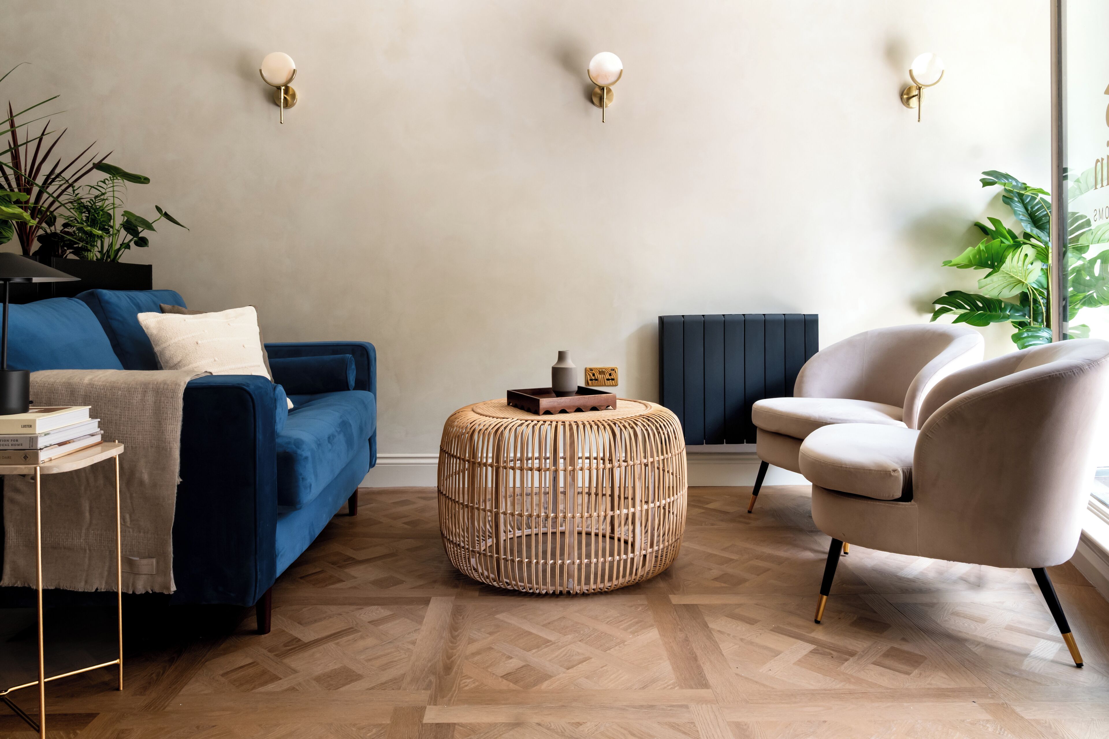 Apartment, City View | Living area