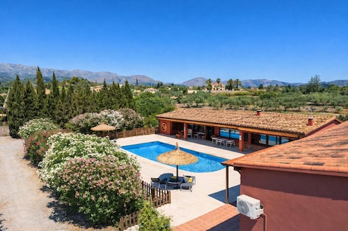 Villa Gosp Torres Large Private Pool, WiFi