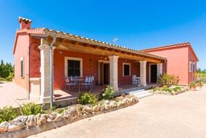 Exterior - Villa Gosp Torres Large Private Pool, WiFi (Mallorca)