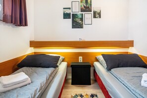 Fer et planche à repasser, Wi-Fi, draps fournis