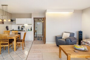 Interior - Apartment "Geißenblick 1" with Mountain View, Balcony and Wi-Fi (Braunlage)