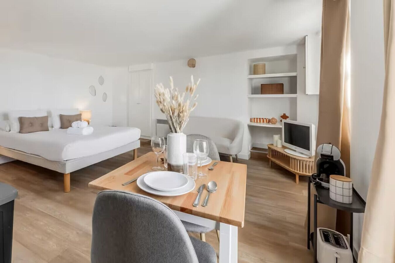 1 Schlafzimmer, Bügeleisen/Bügelbrett, Bettwäsche