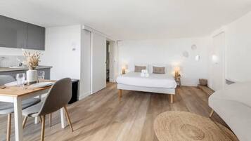 1 Schlafzimmer, Bügeleisen/Bügelbrett, Bettwäsche