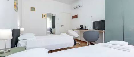 Fer et planche à repasser